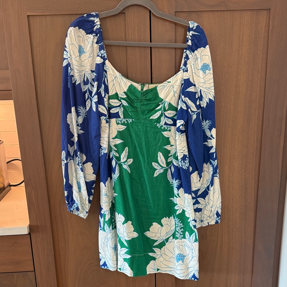 FARM Rio Vibrant Green and Cream Dress